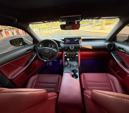 LEXUS IS 2023