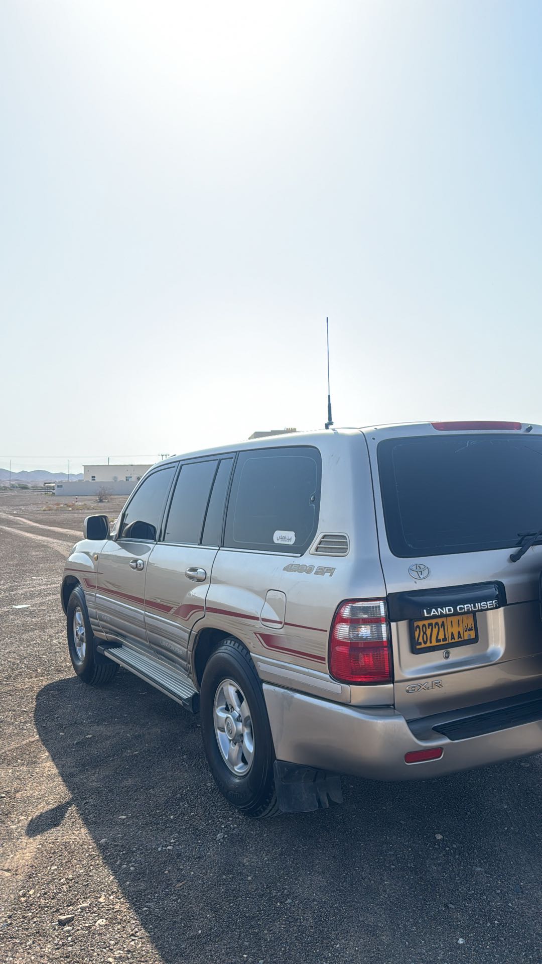 Car Image 2003 TOYOTA LAND CRUISER GX.R