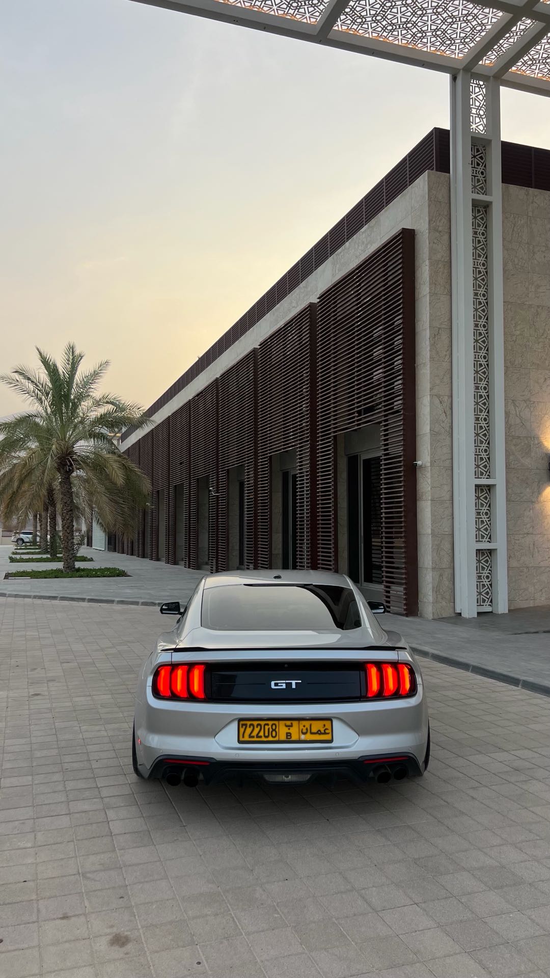 Car Image 2018 FORD MUSTANG GT