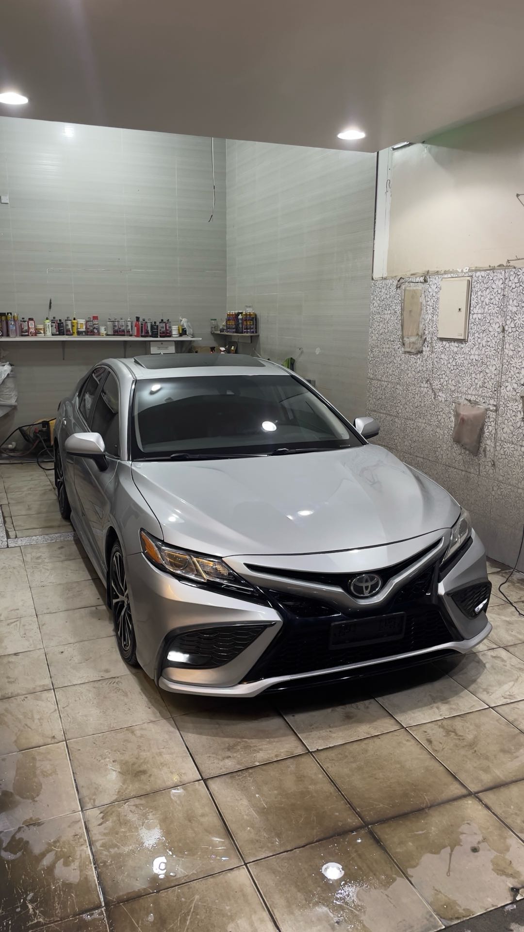 Car Image 2019 TOYOTA CAMRY SE