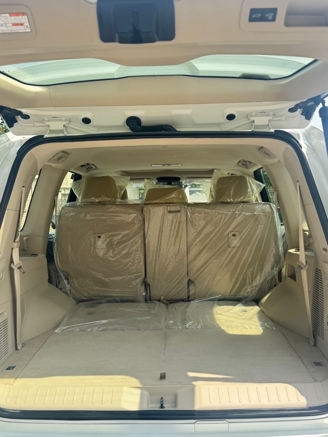 Car Image 2023 TOYOTA LAND CRUISER GX.R