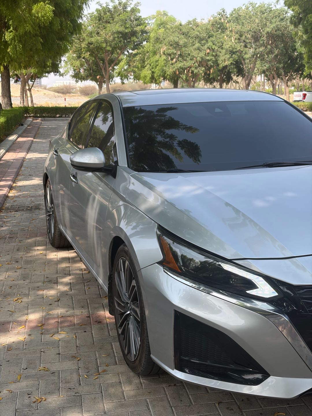 Car Image 2019 NISSAN ALTIMA SL