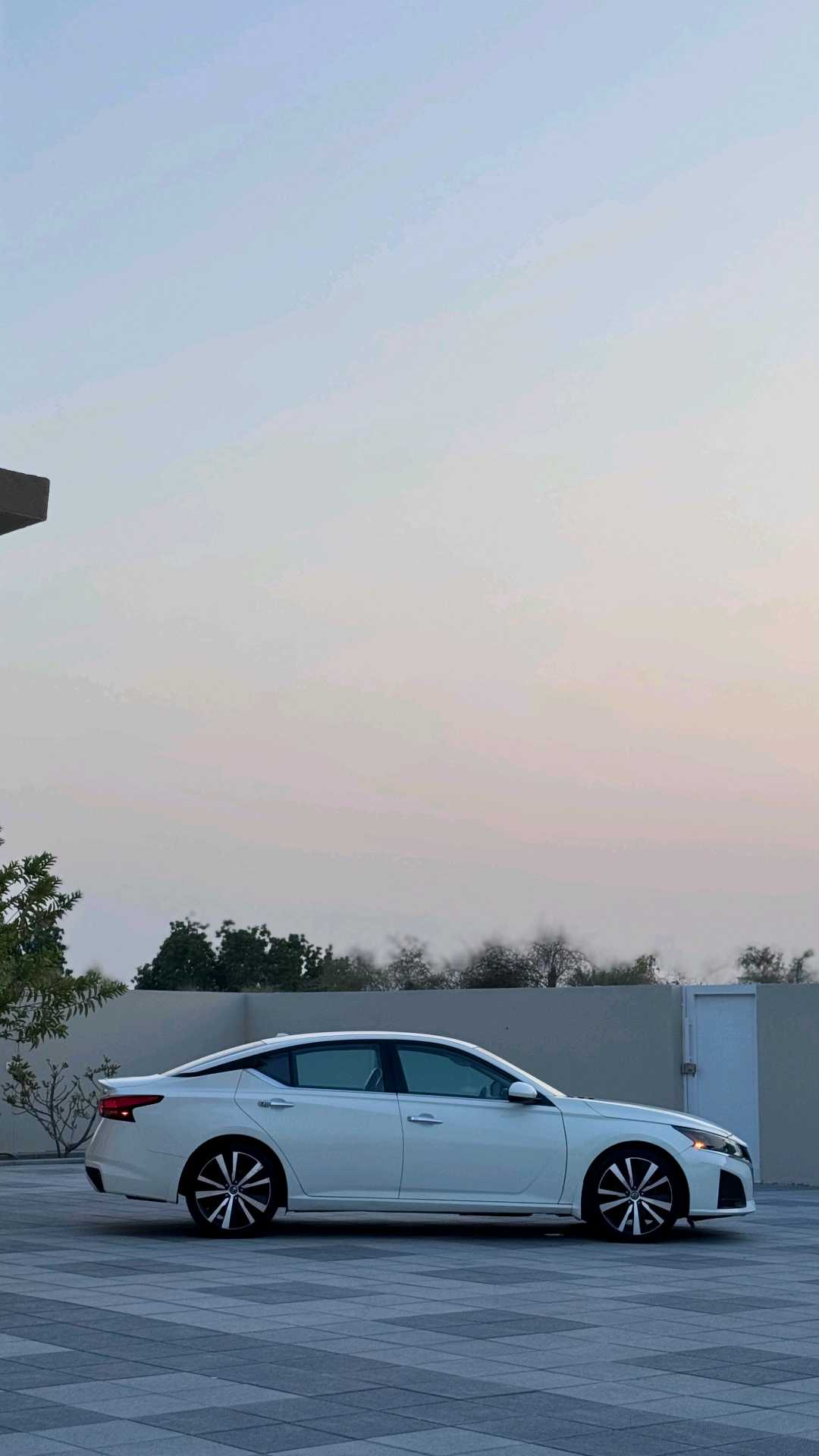 Car Image 2019 NISSAN ALTIMA S