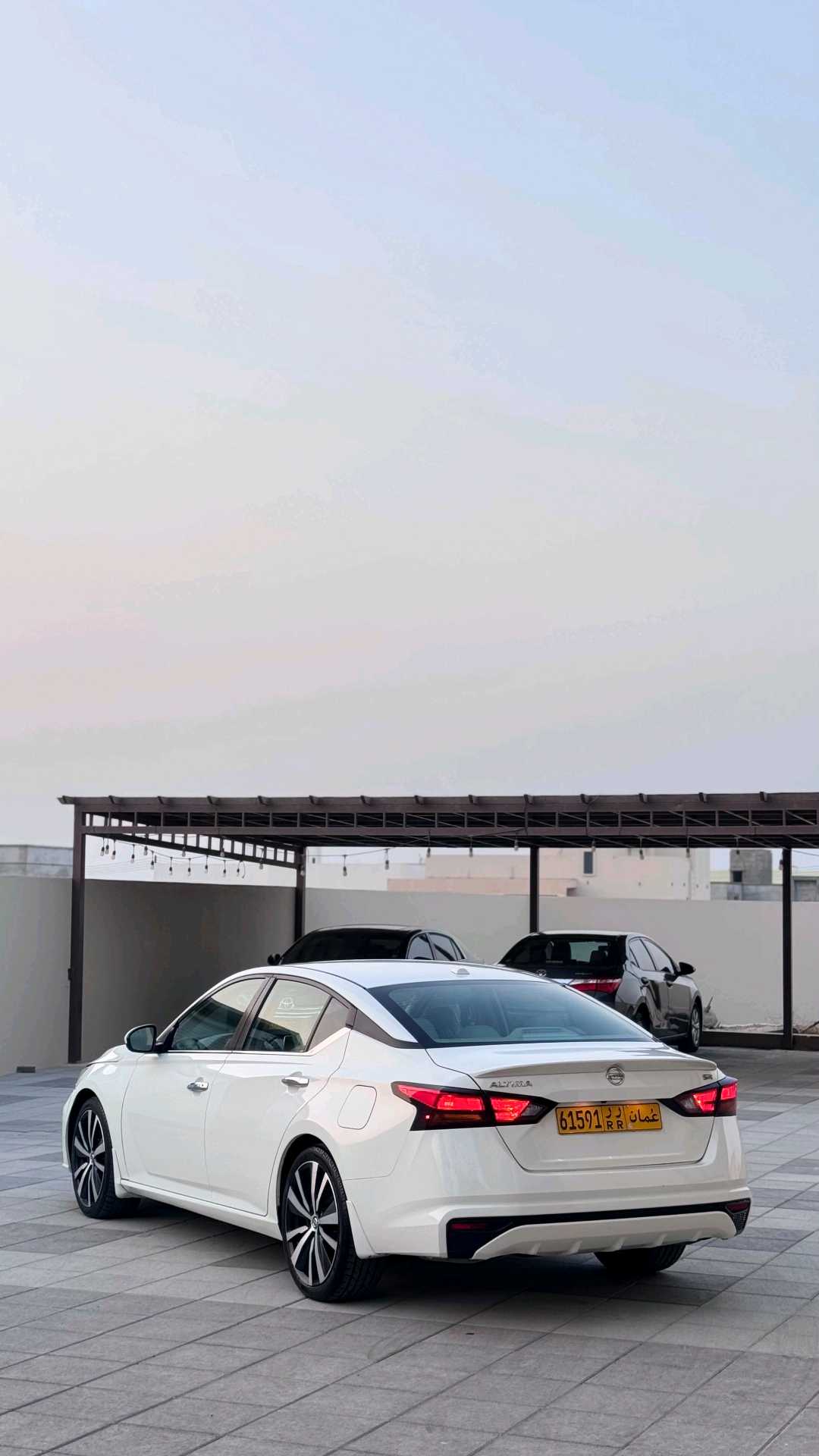 Car Image 2019 NISSAN ALTIMA S