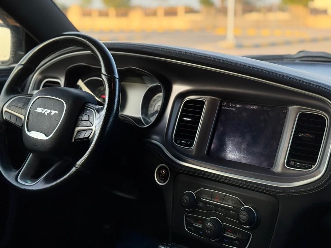 Car Image 2019 DODGE CHARGER SCAT PACK