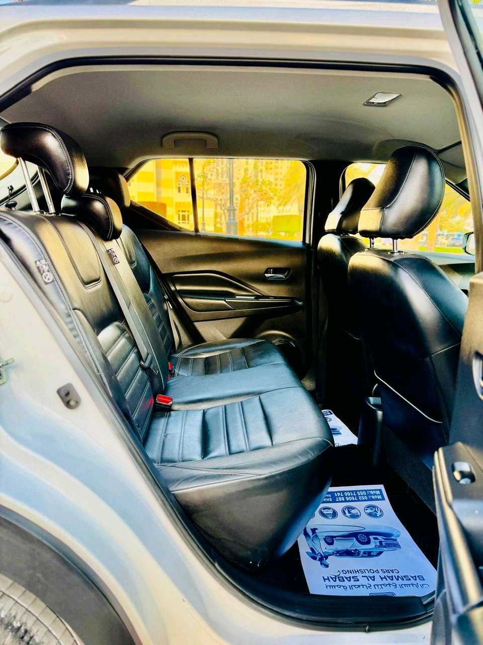 Car Image 2018 NISSAN KICKS 