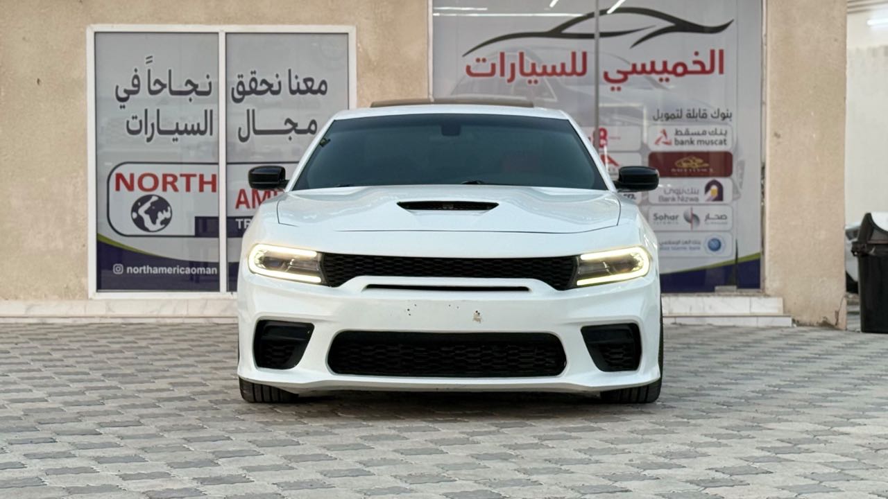Car Image 2019 DODGE CHARGER SRT 392