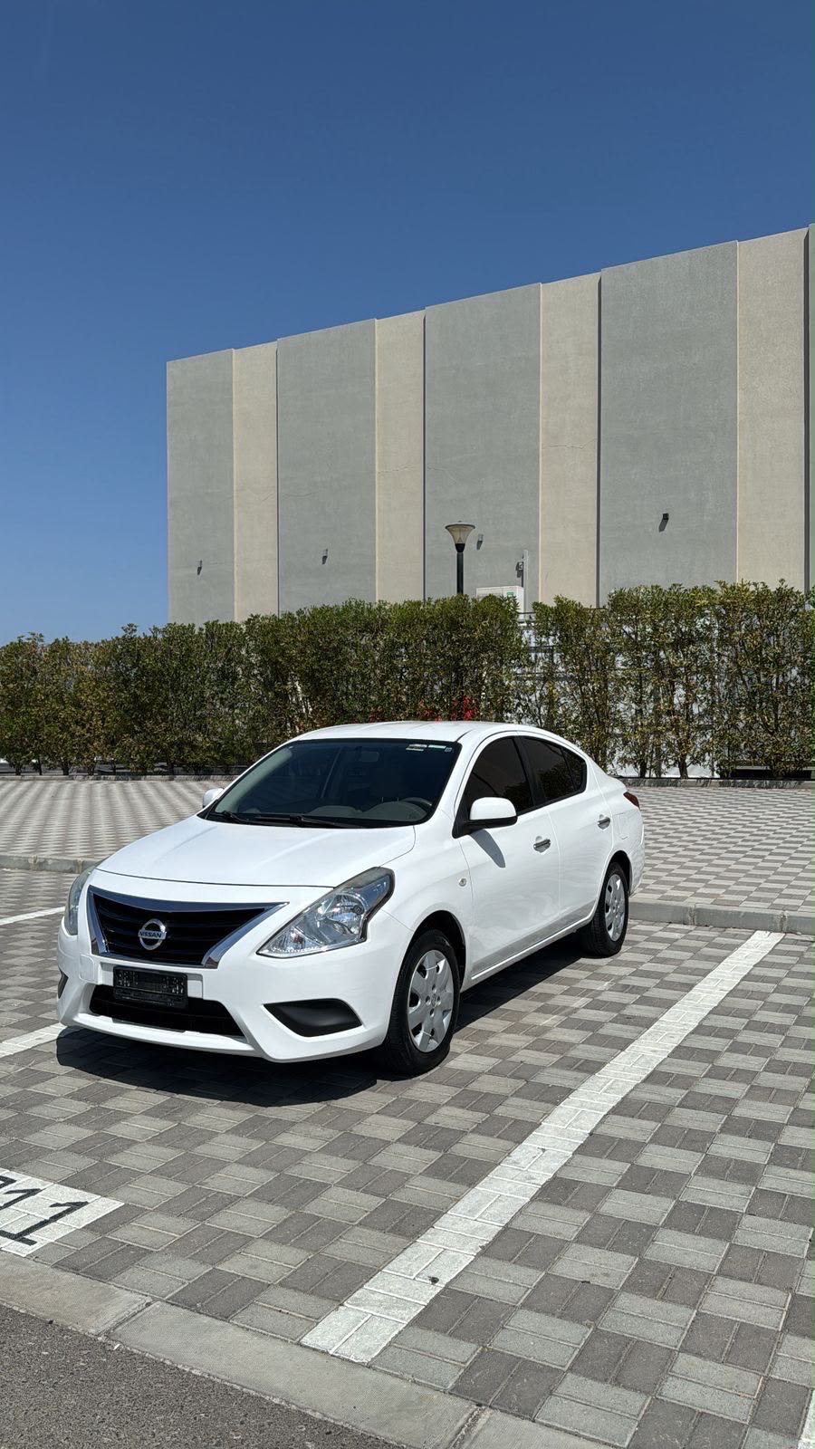 NISSAN SUNNY 2022
