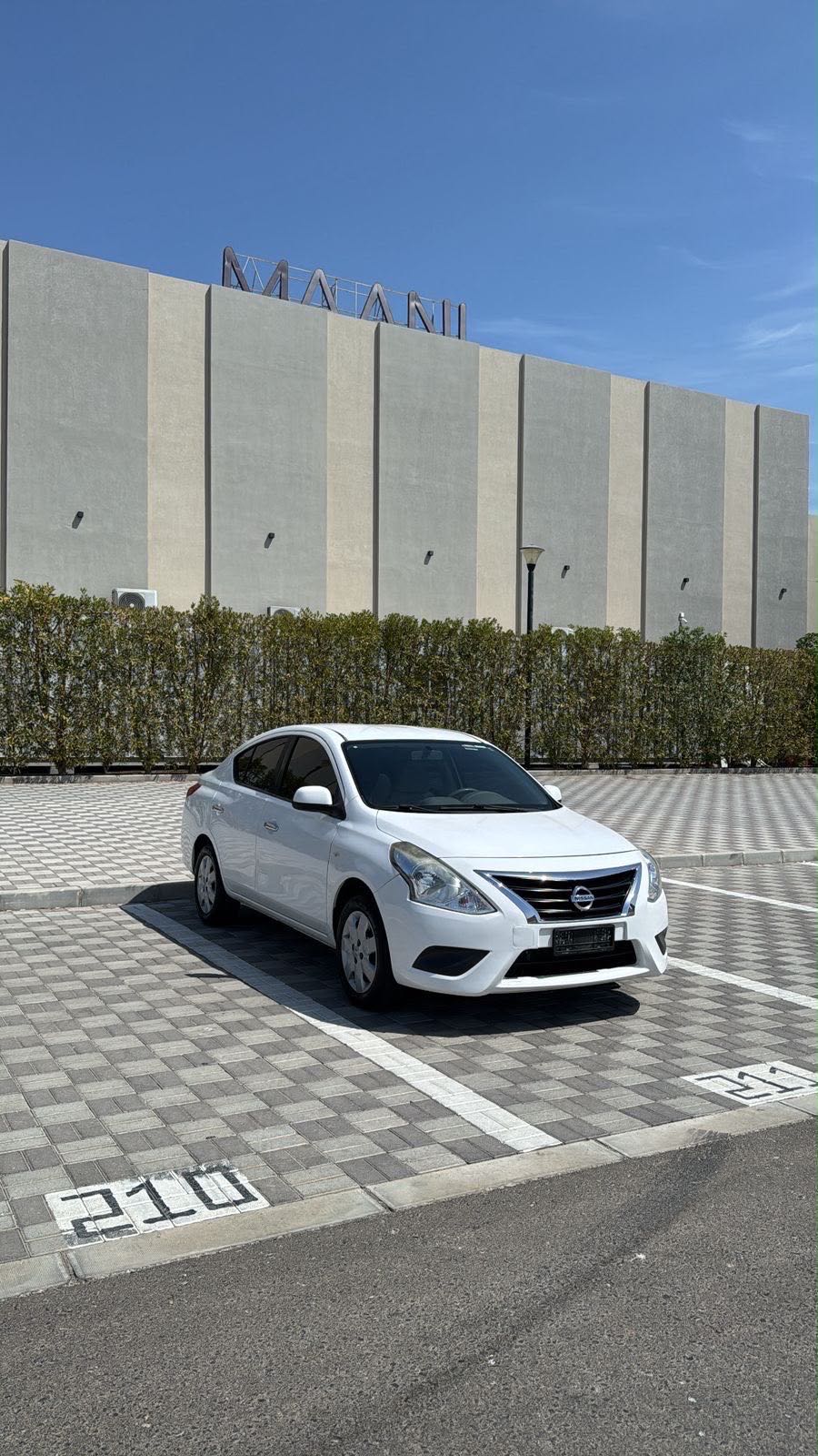 NISSAN SUNNY 2022