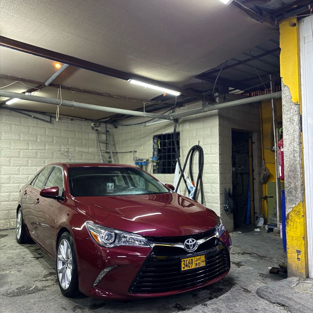 Car Image 2016 TOYOTA CAMRY XSE