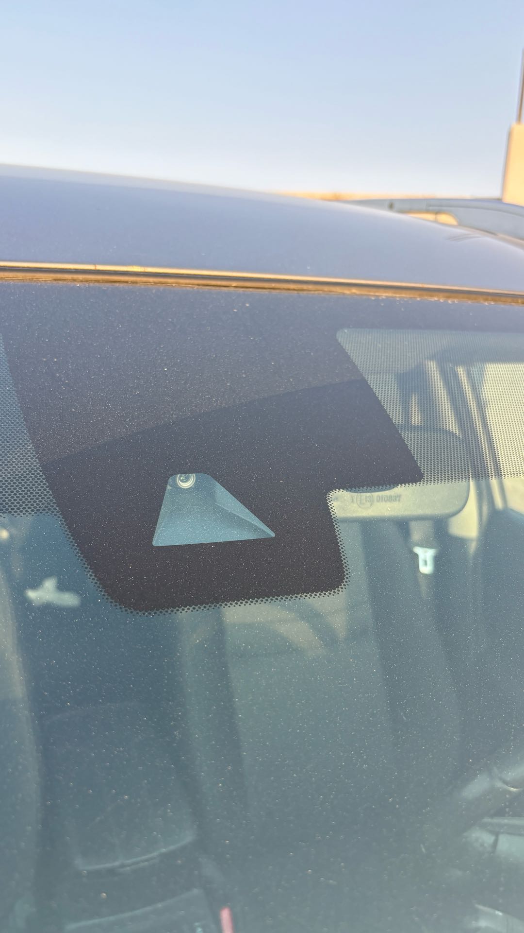 Car Image 2019 NISSAN ROGUE SV