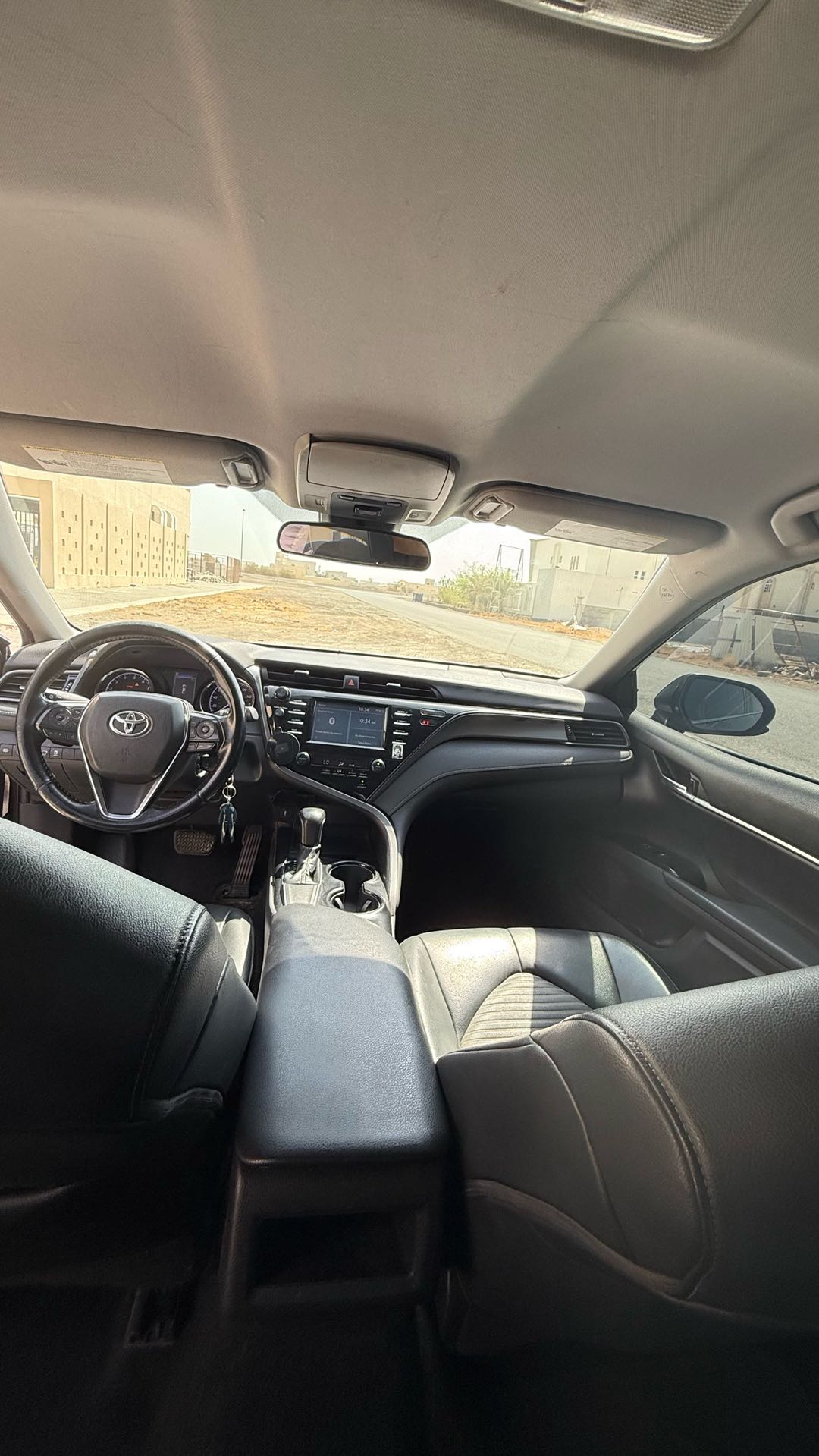 Car Image 2019 TOYOTA CAMRY SE