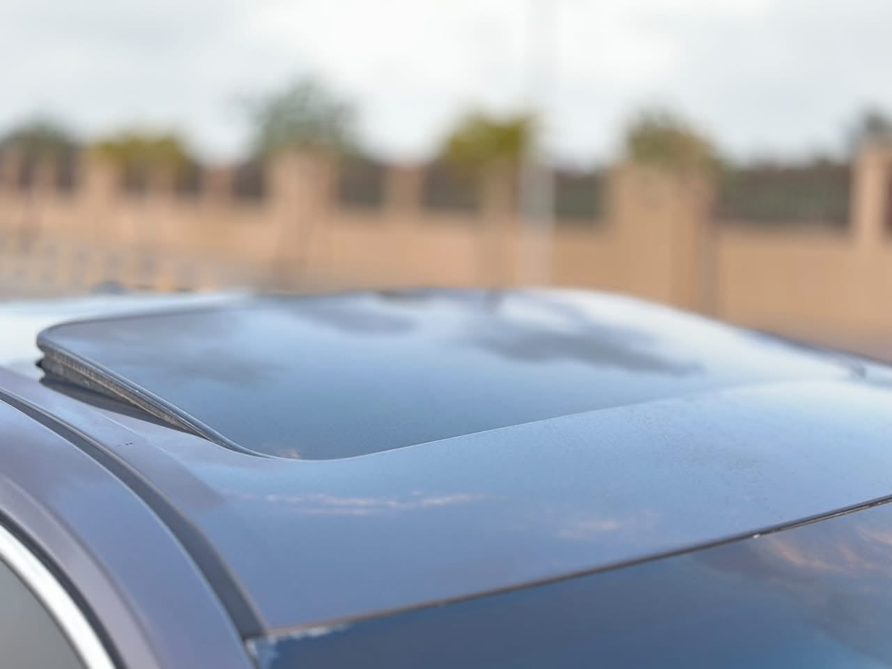 Car Image 2015 TOYOTA CAMRY SE