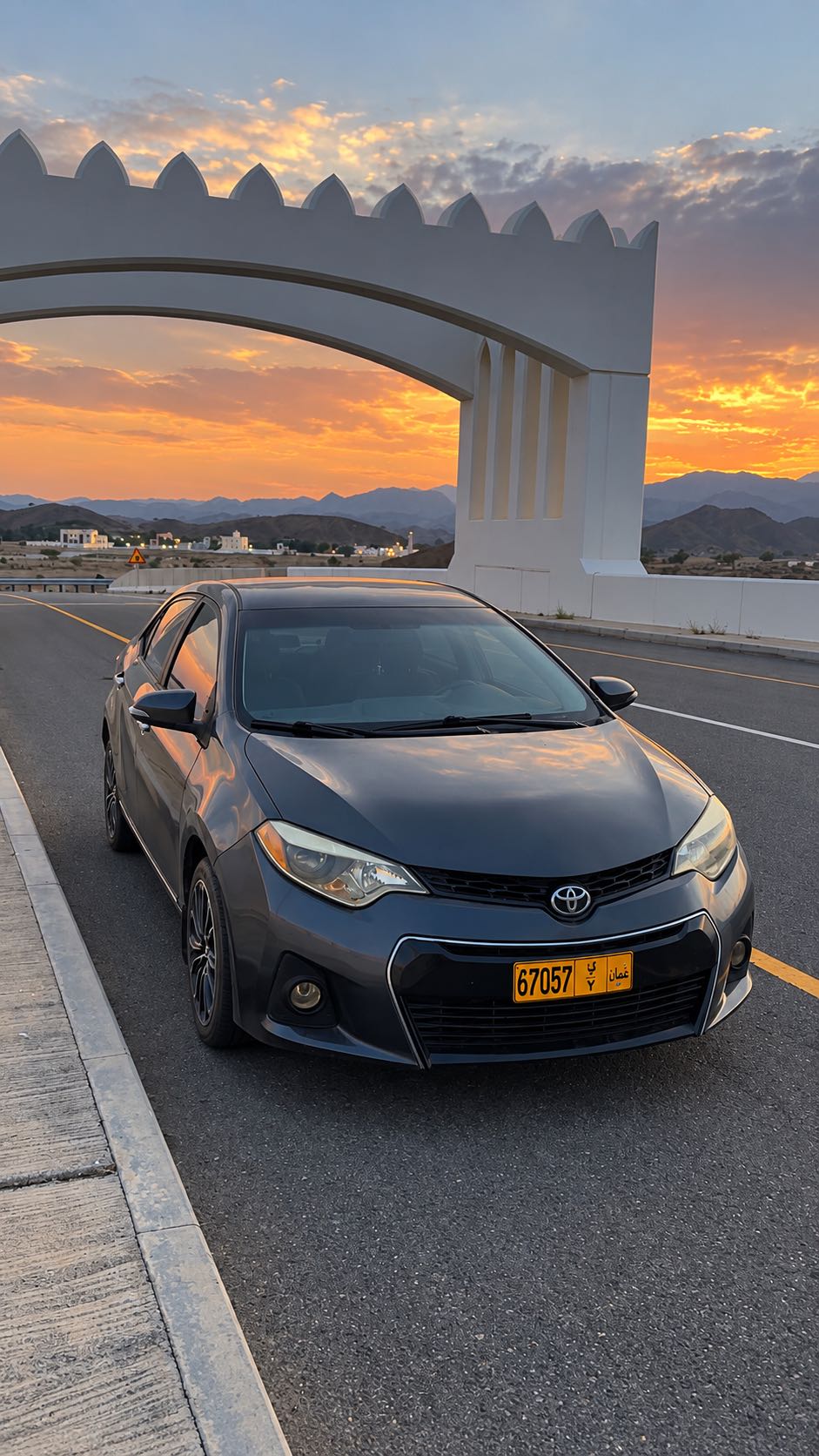 Car Image 2015 TOYOTA COROLLA S