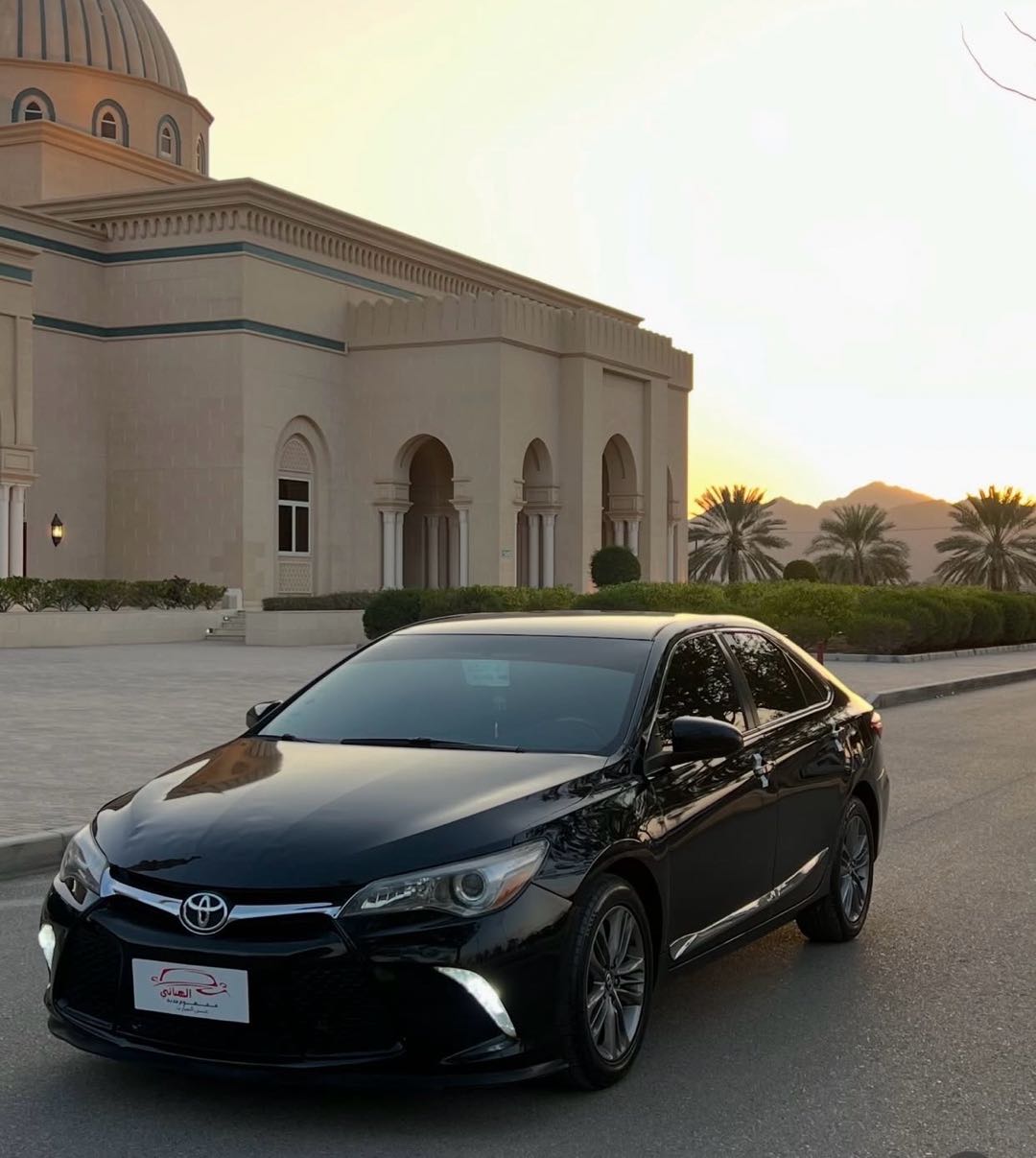 Car Image 2016 TOYOTA CAMRY SE