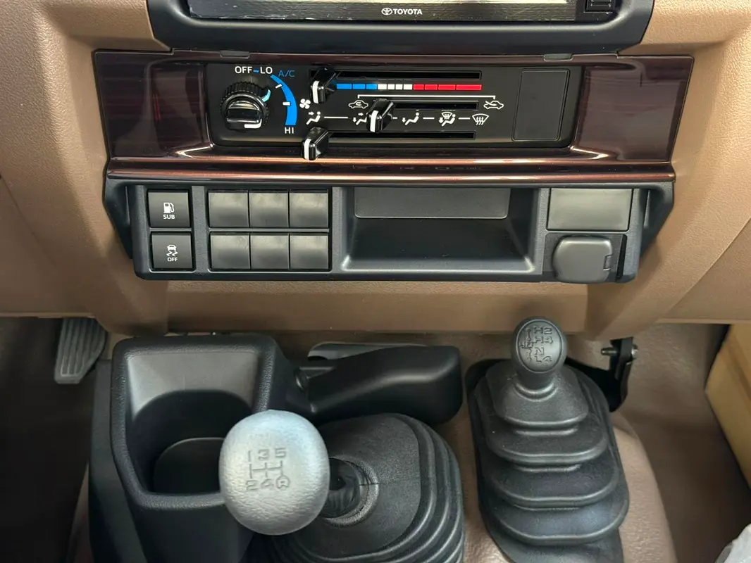 Car Image 2026 TOYOTA LAND CRUISER 