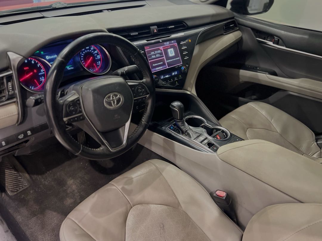 Car Image 2019 TOYOTA CAMRY XSE