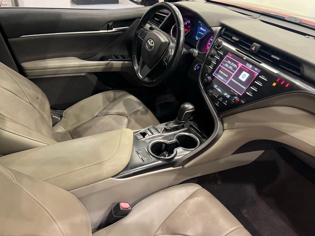 Car Image 2019 TOYOTA CAMRY XSE