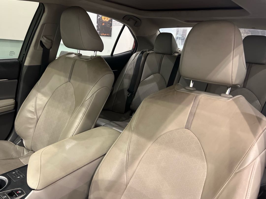 Car Image 2019 TOYOTA CAMRY XSE