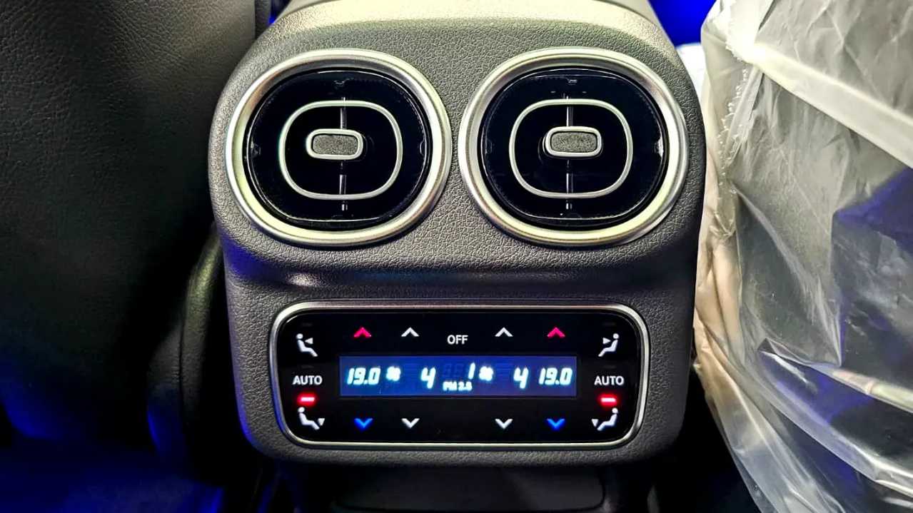 Car Image 2026 MERCEDES GLC CLASS 