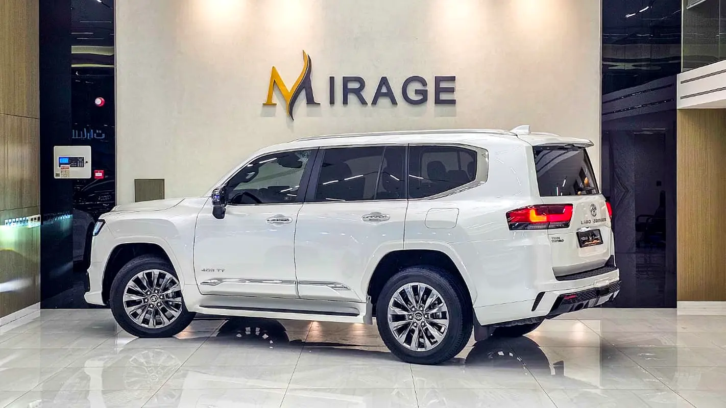 Car Image 2026 TOYOTA LAND CRUISER VX.R