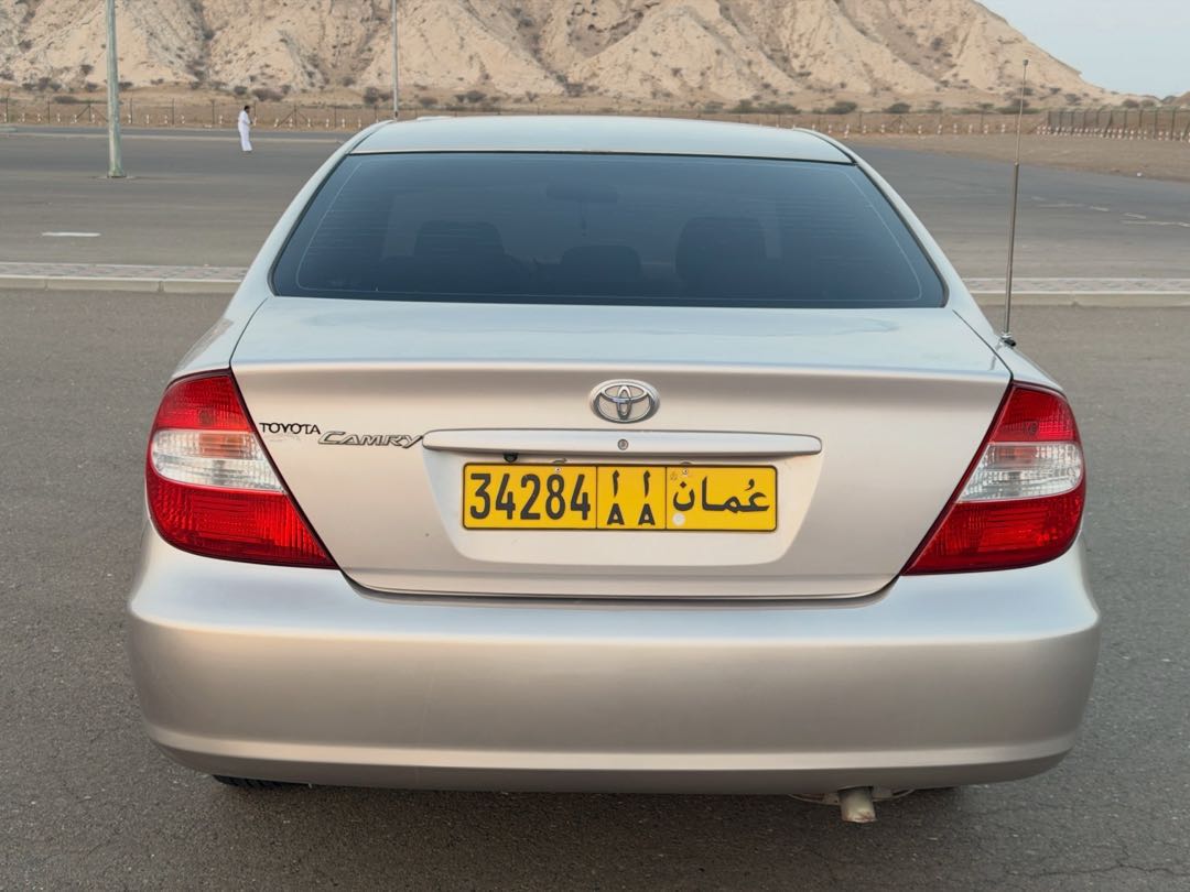 Car Image 2003 TOYOTA CAMRY GL