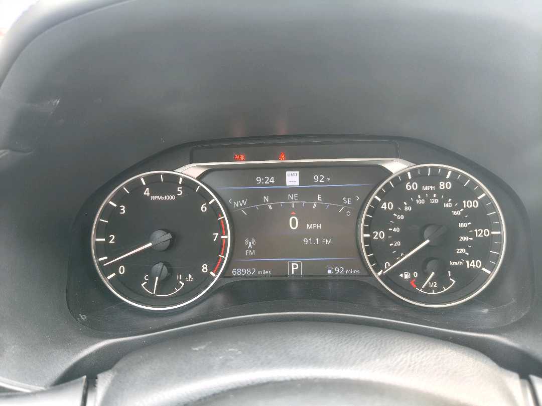 Car Image 2019 NISSAN ALTIMA SL