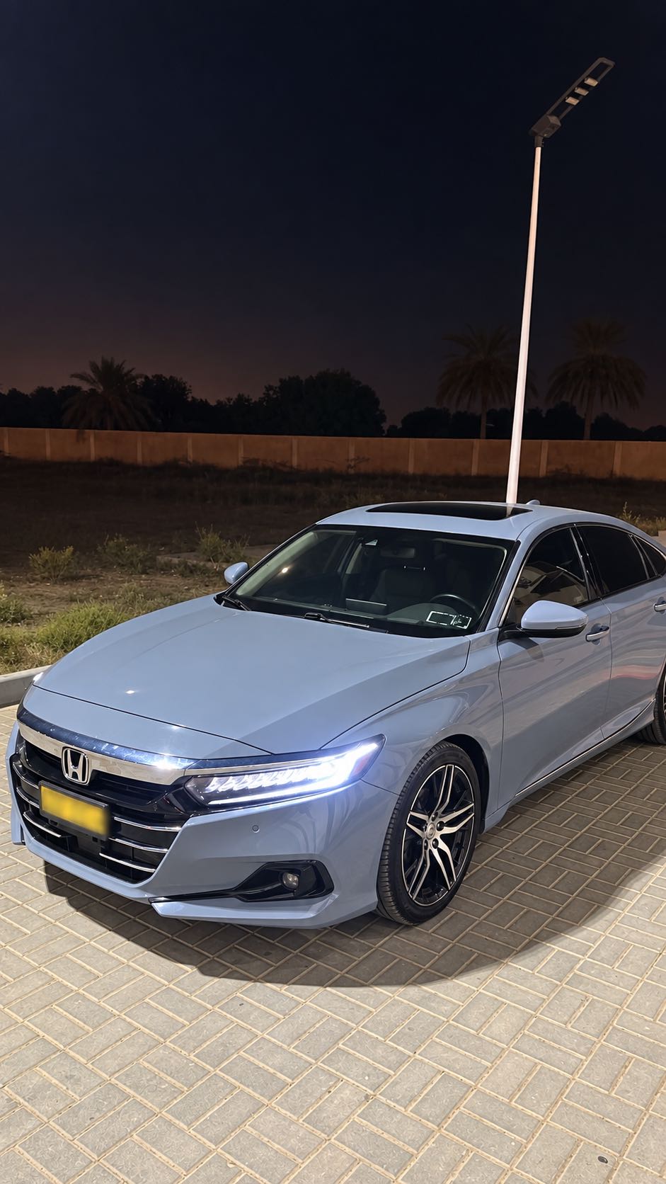 Car Image 2022 HONDA ACCORD TOURING
