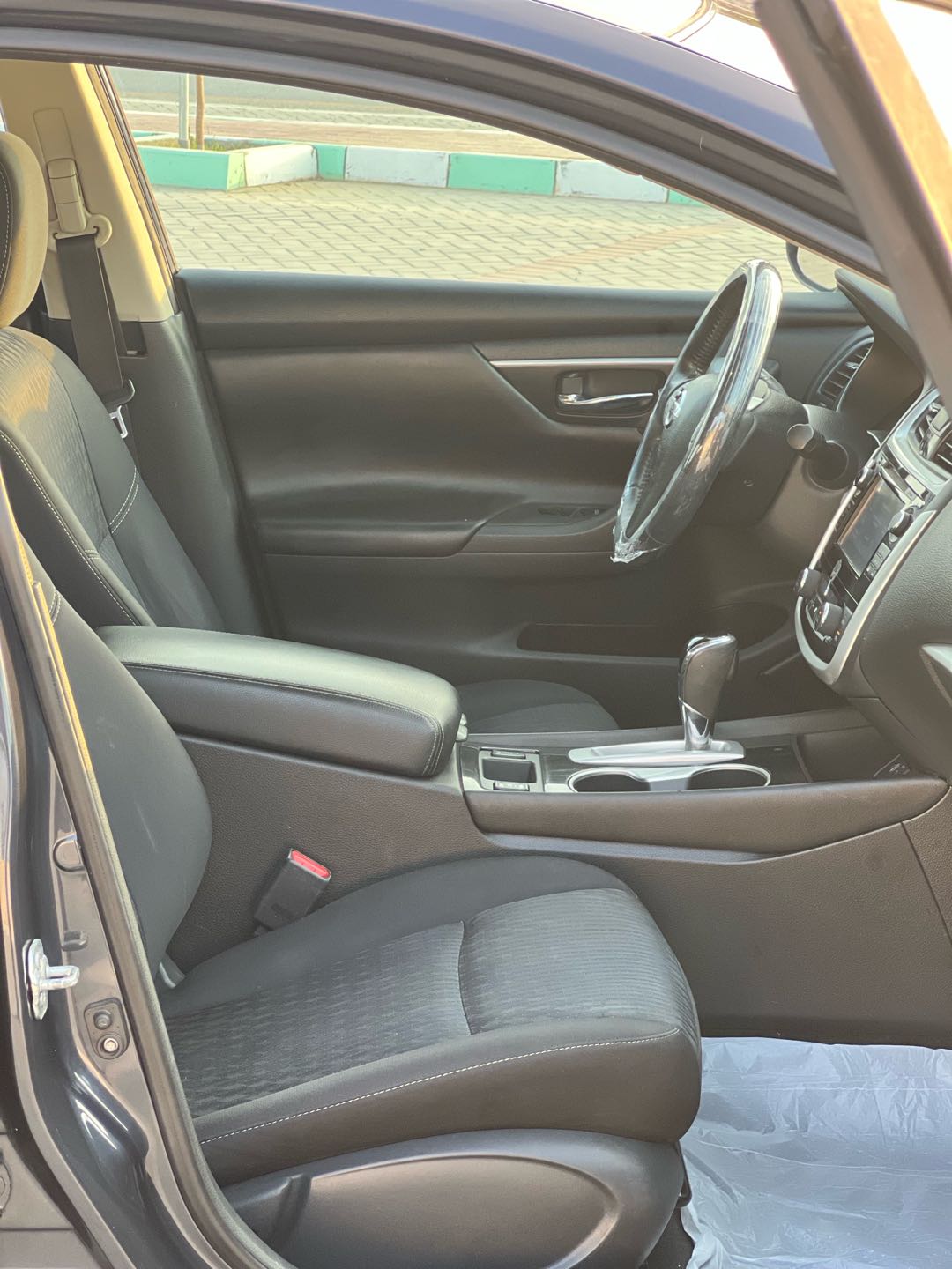 Car Image 2018 NISSAN ALTIMA SV
