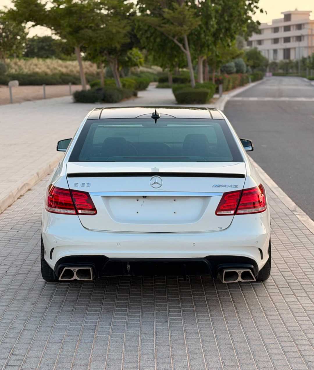Car Image 2014 MERCEDES E Class E 63
