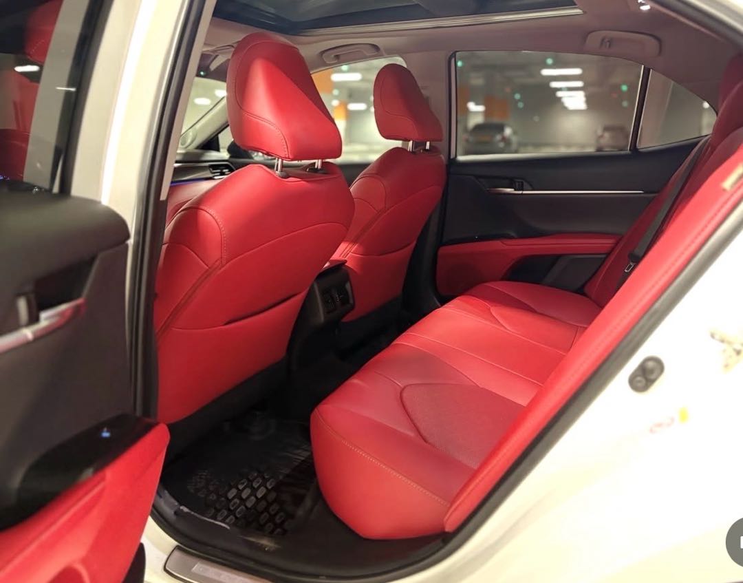 Car Image 2019 TOYOTA CAMRY XSE