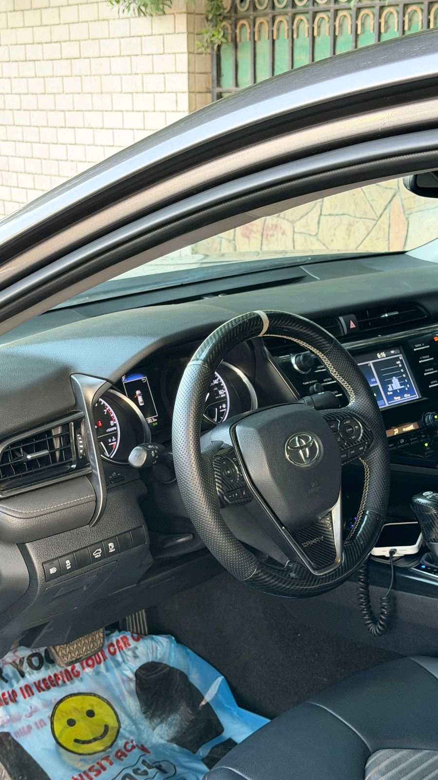 Car Image 2019 TOYOTA CAMRY SE