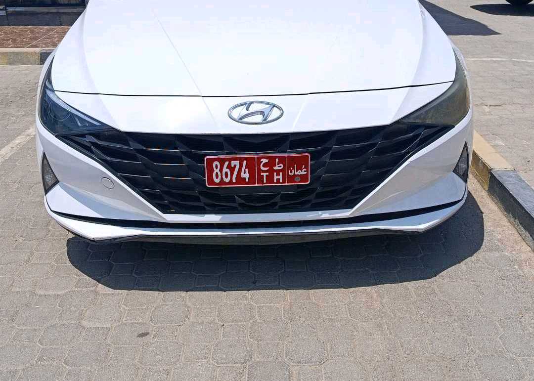 HYUNDAI ELANTRA 2024