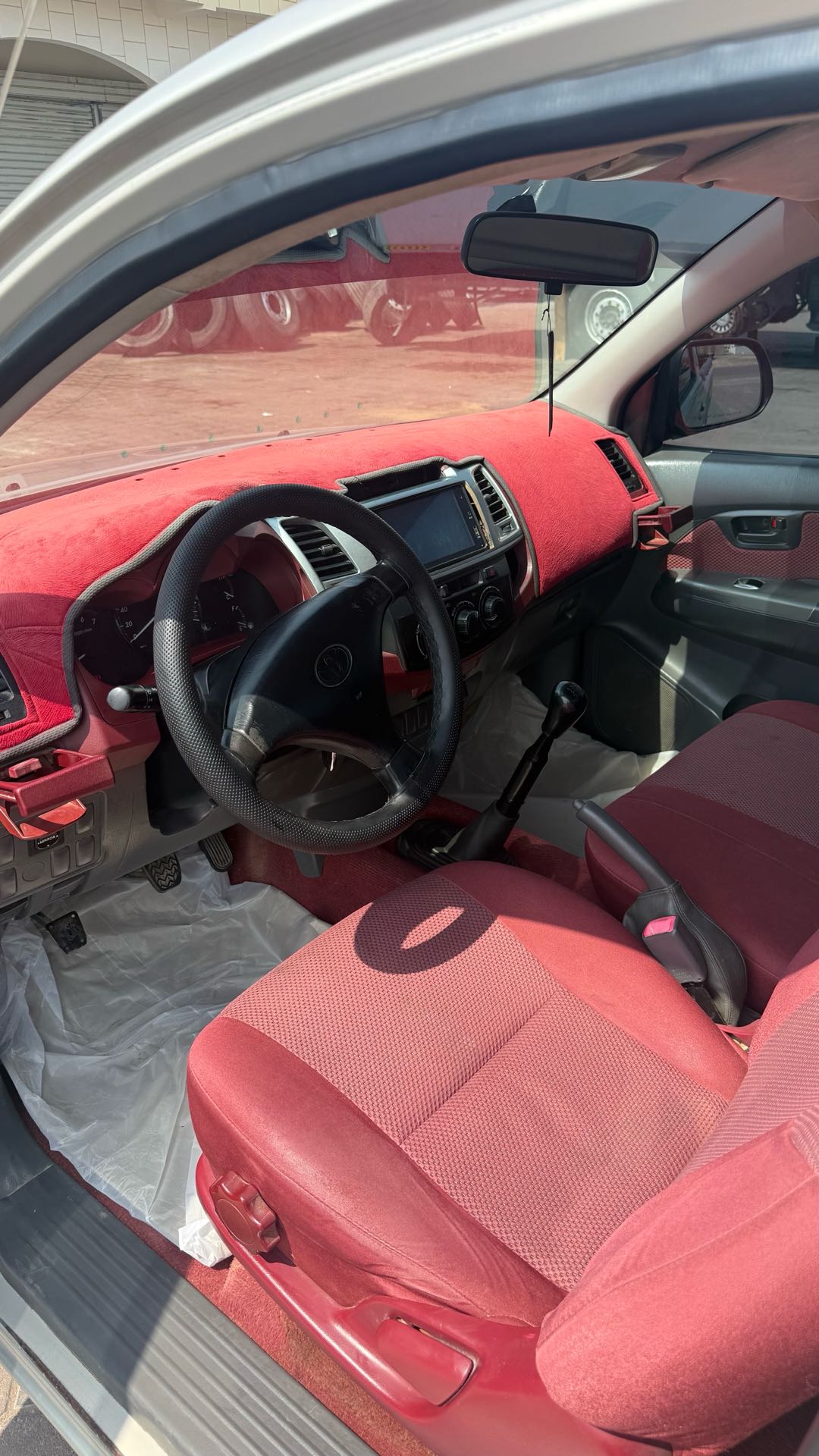 Car Image 2014 TOYOTA HILUX 2.7