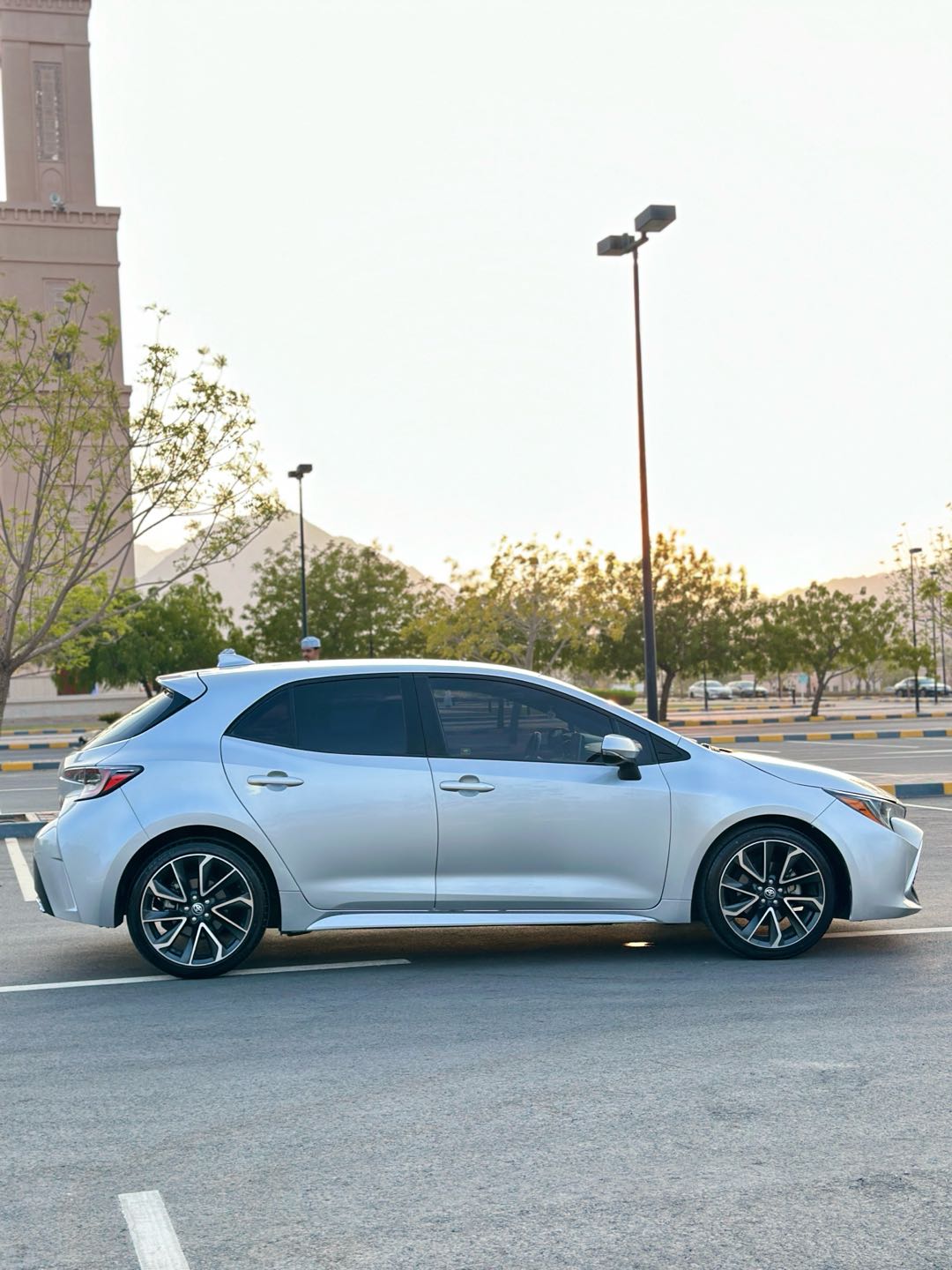 Car Image 2019 TOYOTA COROLLA XSE