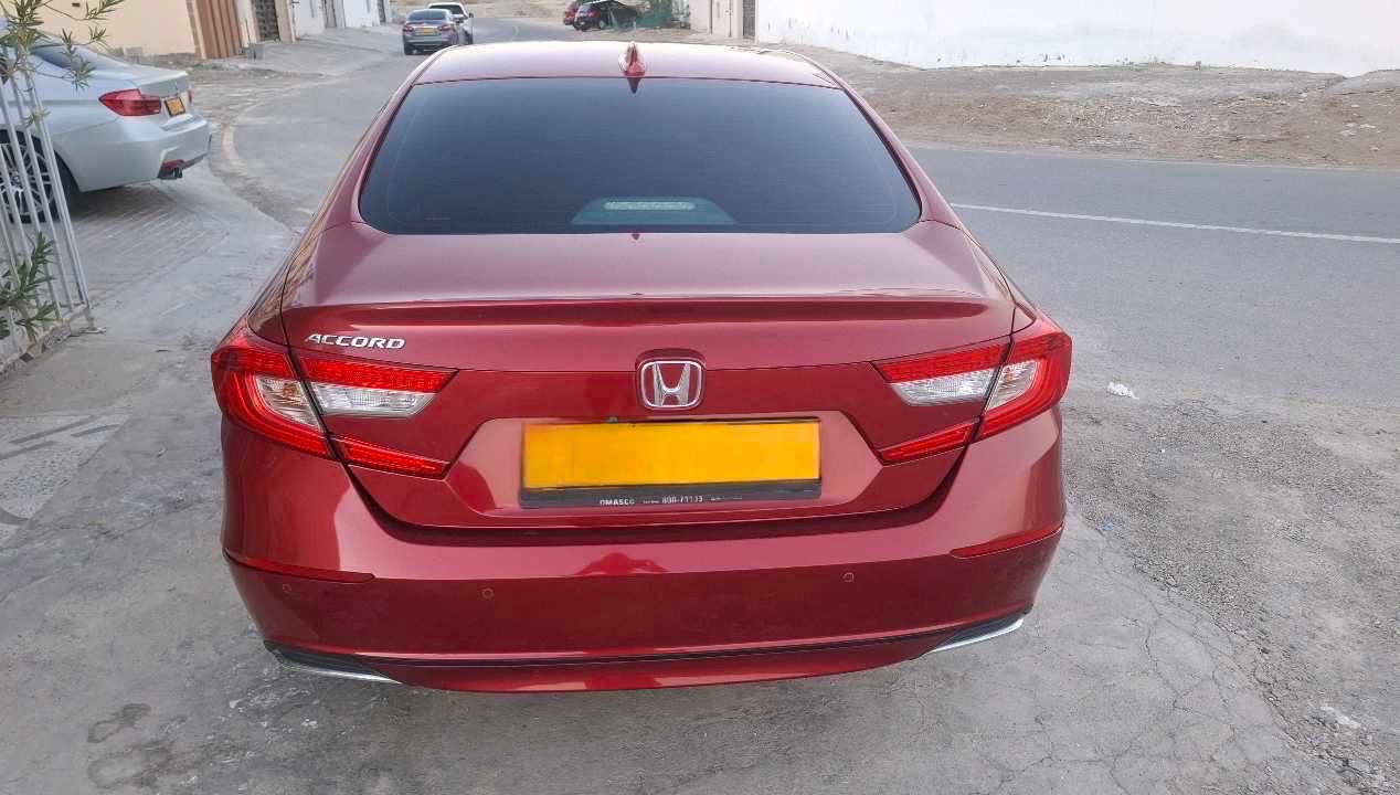 Car Image 2019 HONDA ACCORD TOURING