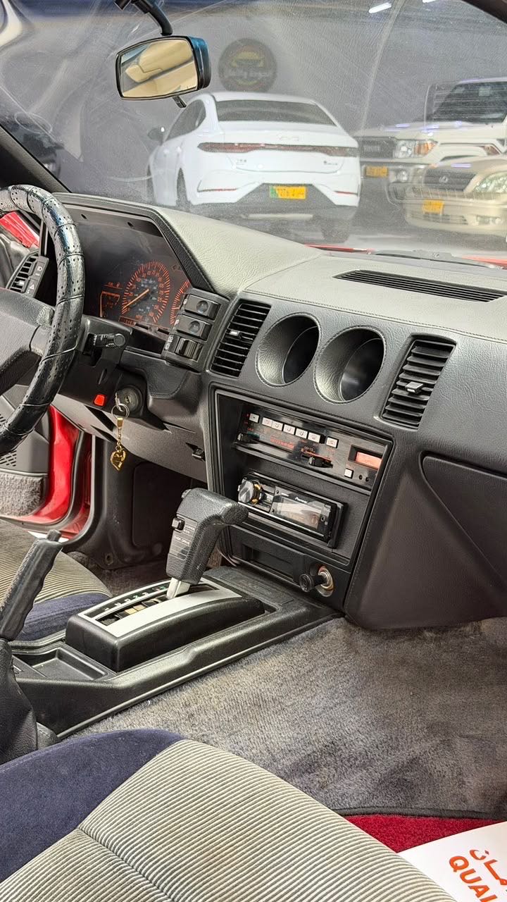 Car Image 1986 NISSAN Z 