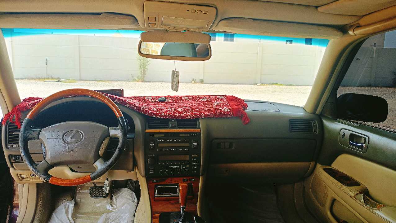 Car Image 1998 LEXUS LS 400