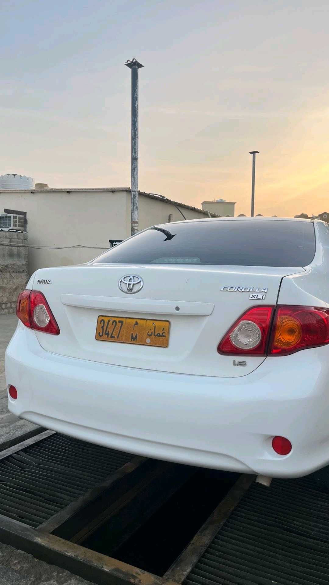 Car Image 2008 TOYOTA COROLLA XLI
