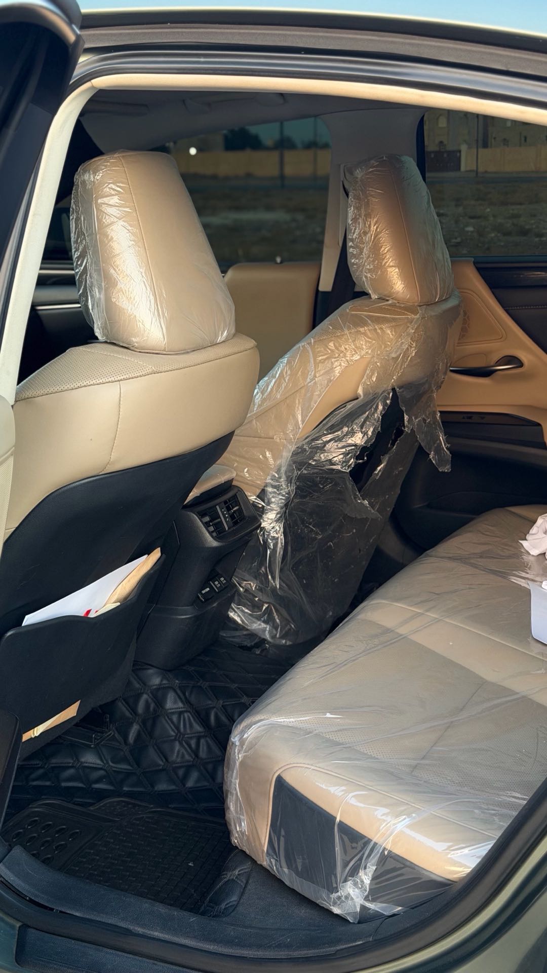 Car Image 2019 LEXUS ES 350