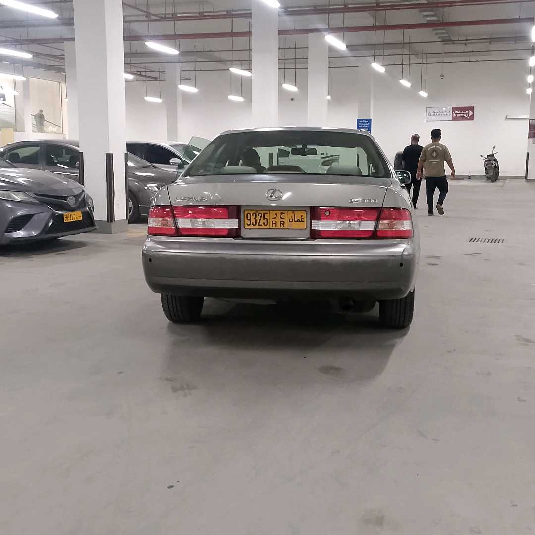 Car Image 2001 LEXUS ES 300