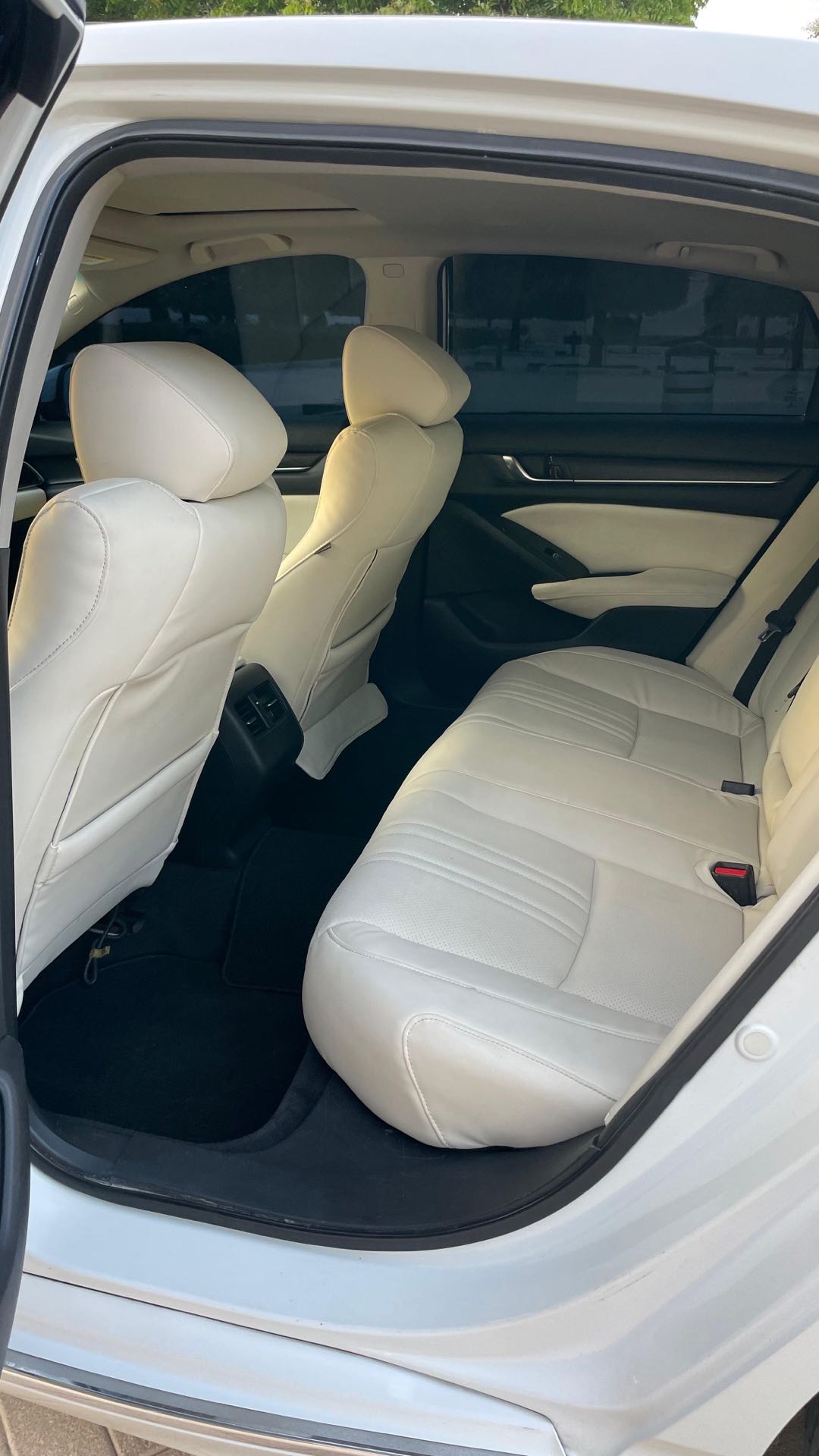 Car Image 2018 HONDA ACCORD EXL