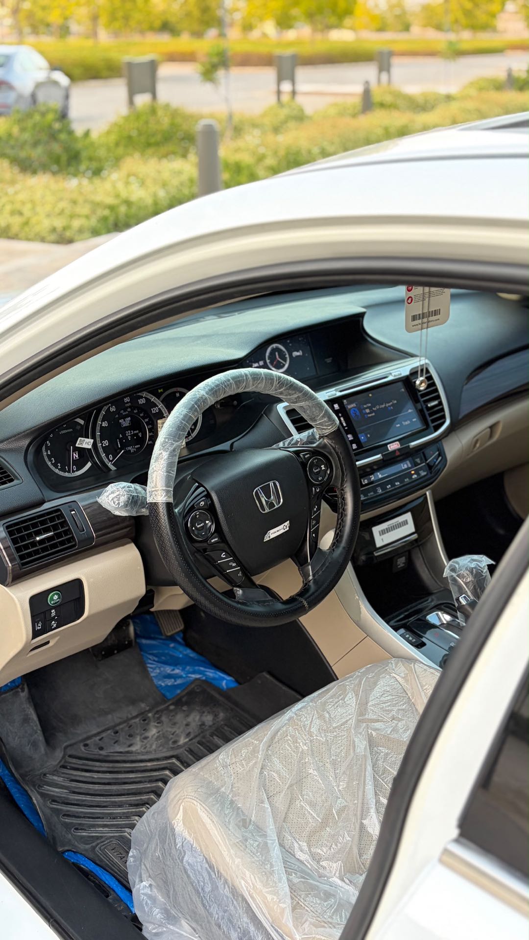 Car Image 2016 HONDA ACCORD TOURING