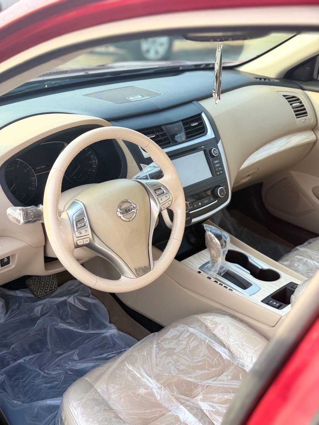 Car Image 2017 NISSAN ALTIMA SL