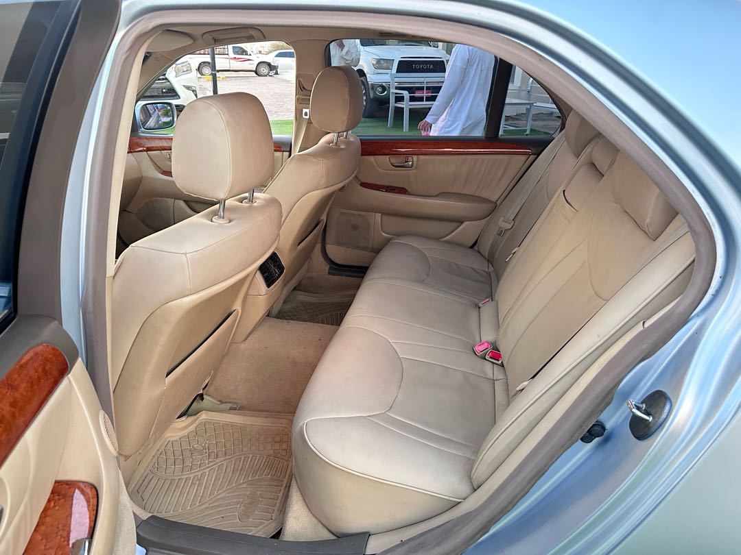 Car Image 2004 LEXUS LS 430