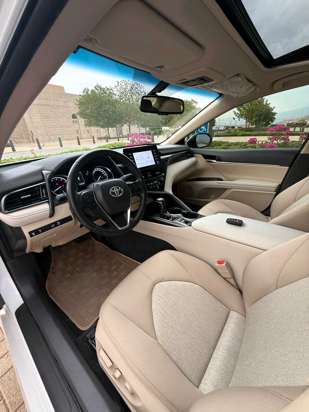 Car Image 2023 TOYOTA CAMRY GLE