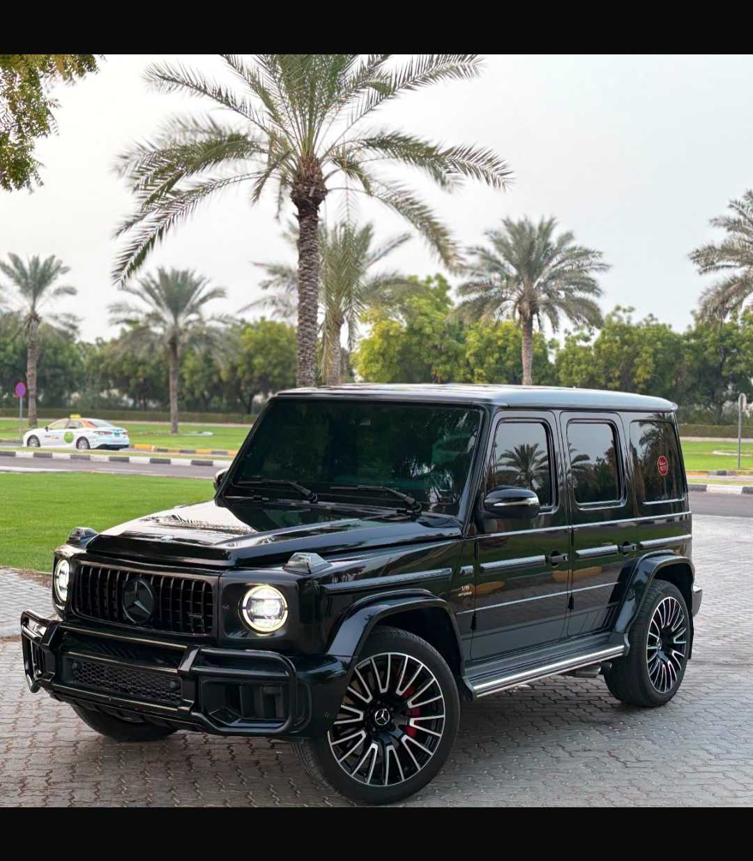 Car Image 2019 MERCEDES G CLASS 63