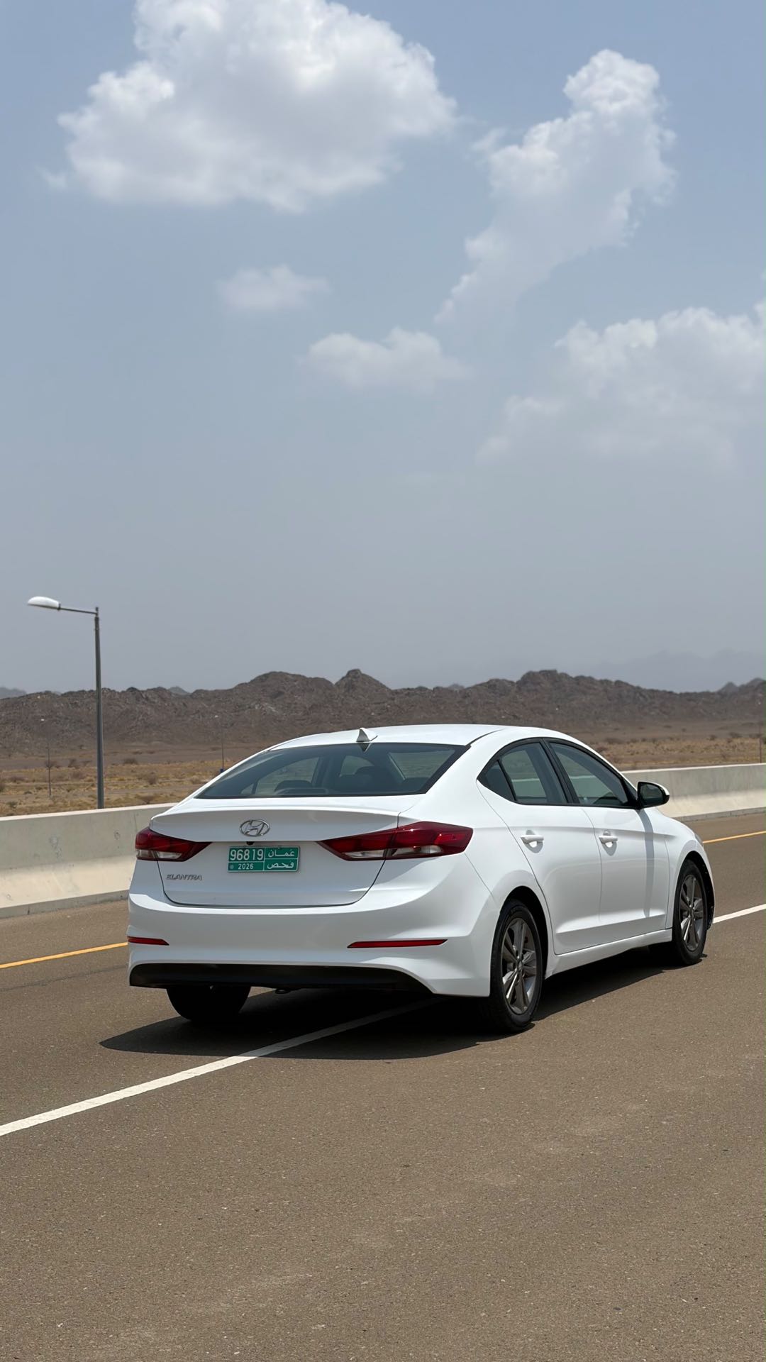 Car Image 2018 HYUNDAI ELANTRA Eco