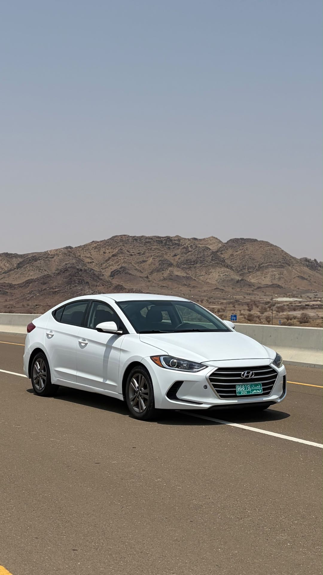 Car Image 2018 HYUNDAI ELANTRA Eco