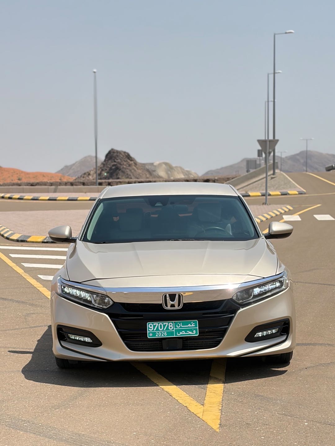 Car Image 2018 HONDA ACCORD LX